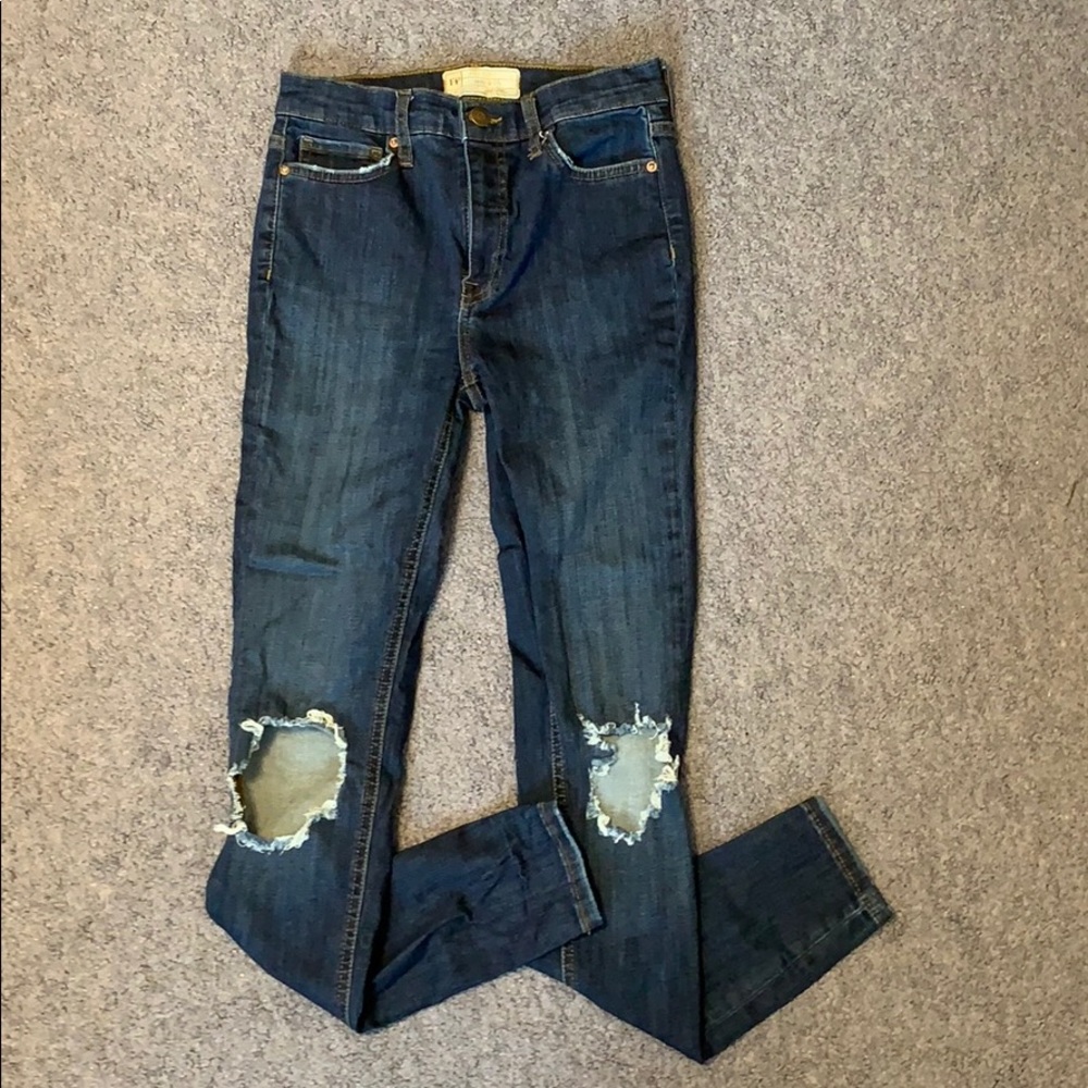 Free People Jeans w/ Ripped Knees